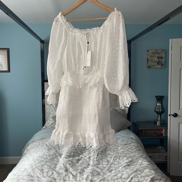 NEW SPELL & THE GYPSY COLLECTIVE Spell
Daisy Chain Ruched Mini Dress White Polka - Picture 2 of 14